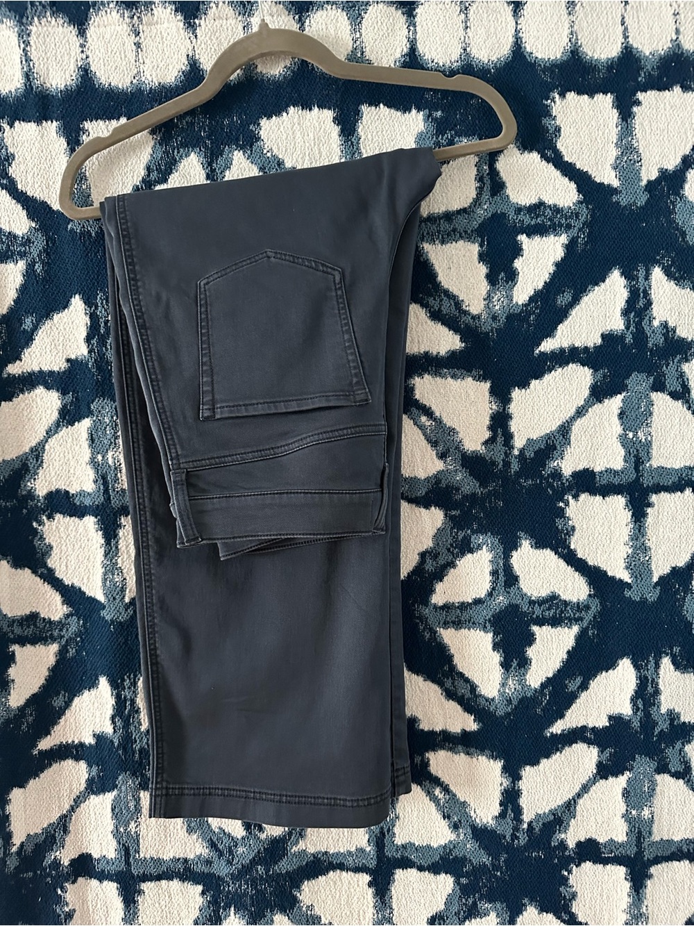 Evereve Wide Straight khaki\denim in Navy
